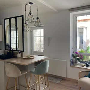 https://magnifique-t2-cosy-et-calme-toulouse-centre.midi-pyreneeshotels.com