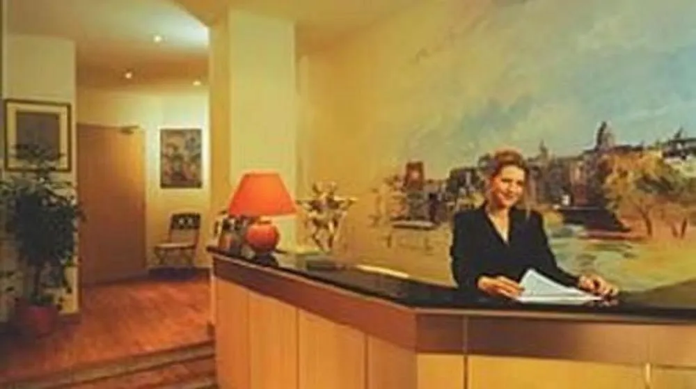 Grand Hotel Du Calvados París Francia