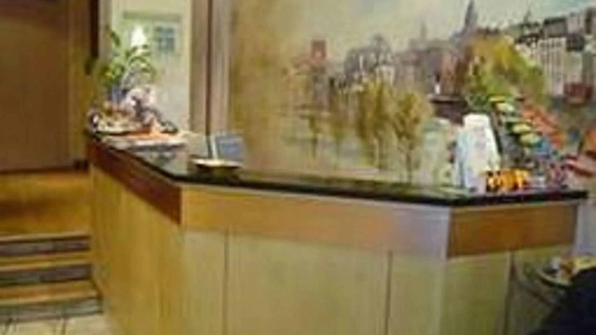 Grand Hotel Du Calvados París