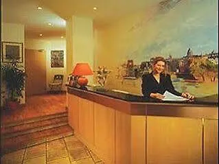 Grand Hotel Du Calvados París